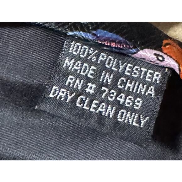 Vintage Disney WINNIE THE POOH Tigger Eeyore Piglet Men's Neck Tie Novelty - Picture 4 of 4